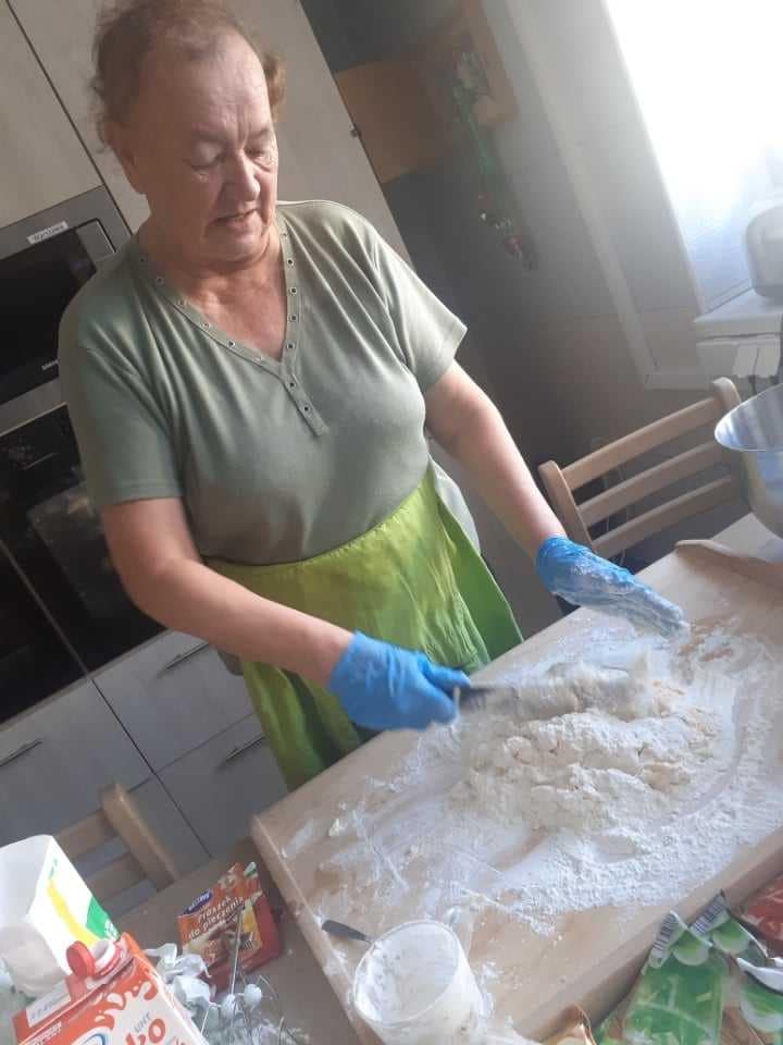 407908434_736540758512144_7290405823857712521_n Panie Marysia i Danusia - seniorki wolontariuszki