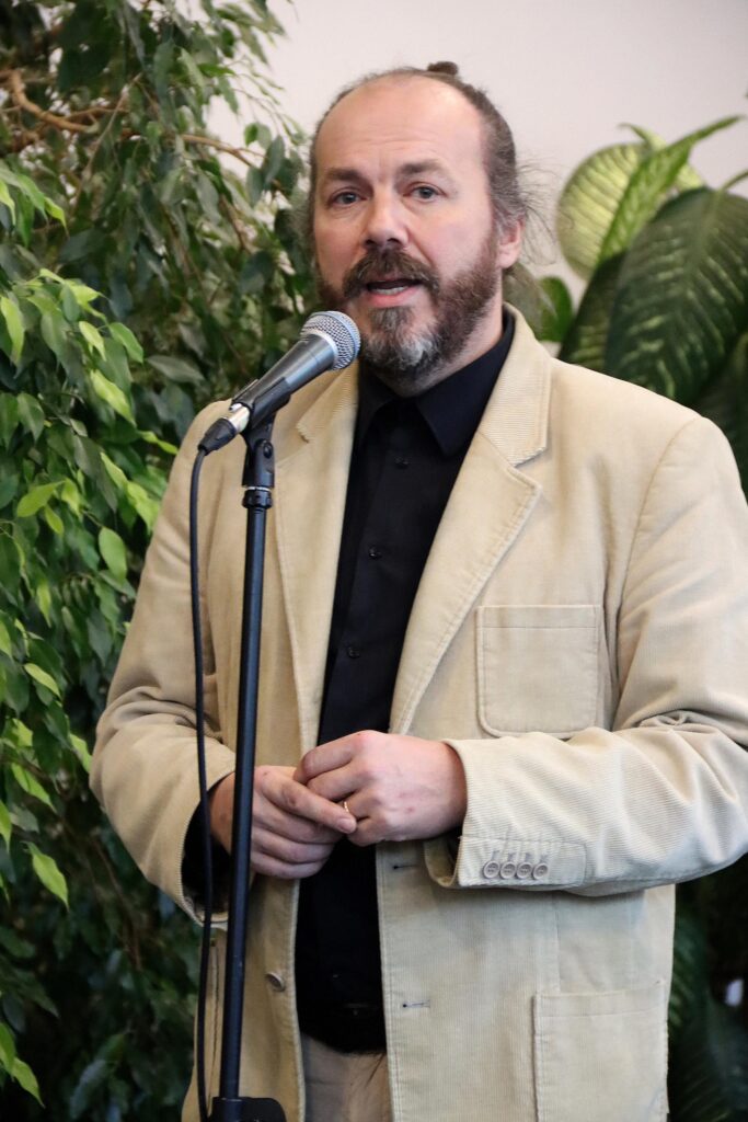 5-2-683x1024 Wernisaż wystawy „Historie świetlne” oraz happening