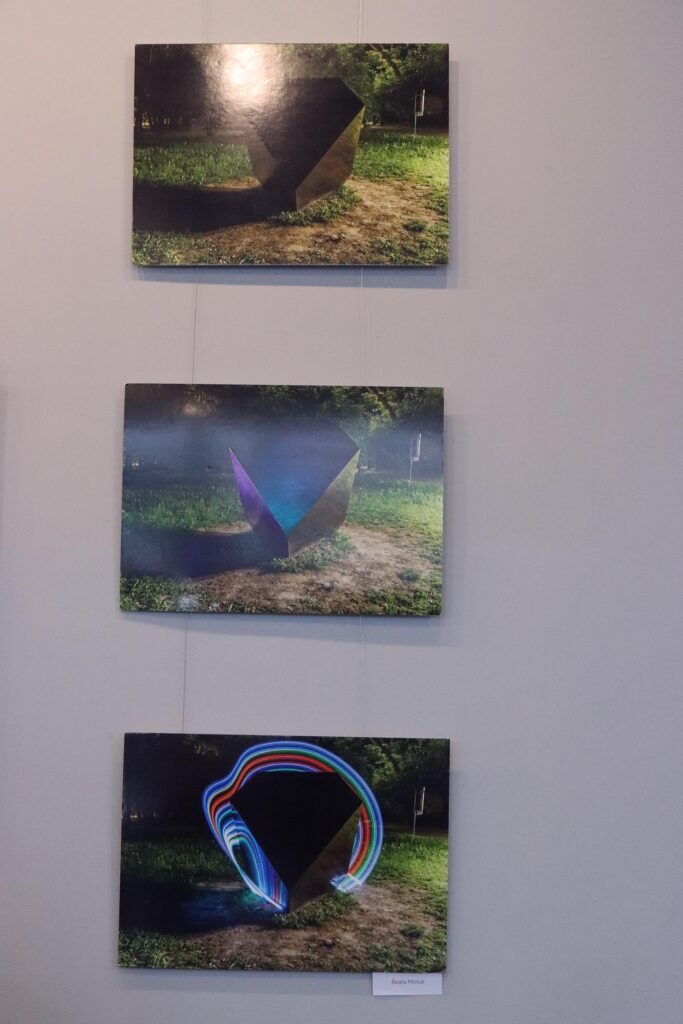 IMG_9293_edytowano-Copy-683x1024 Wernisaż wystawy „Historie świetlne” oraz happening