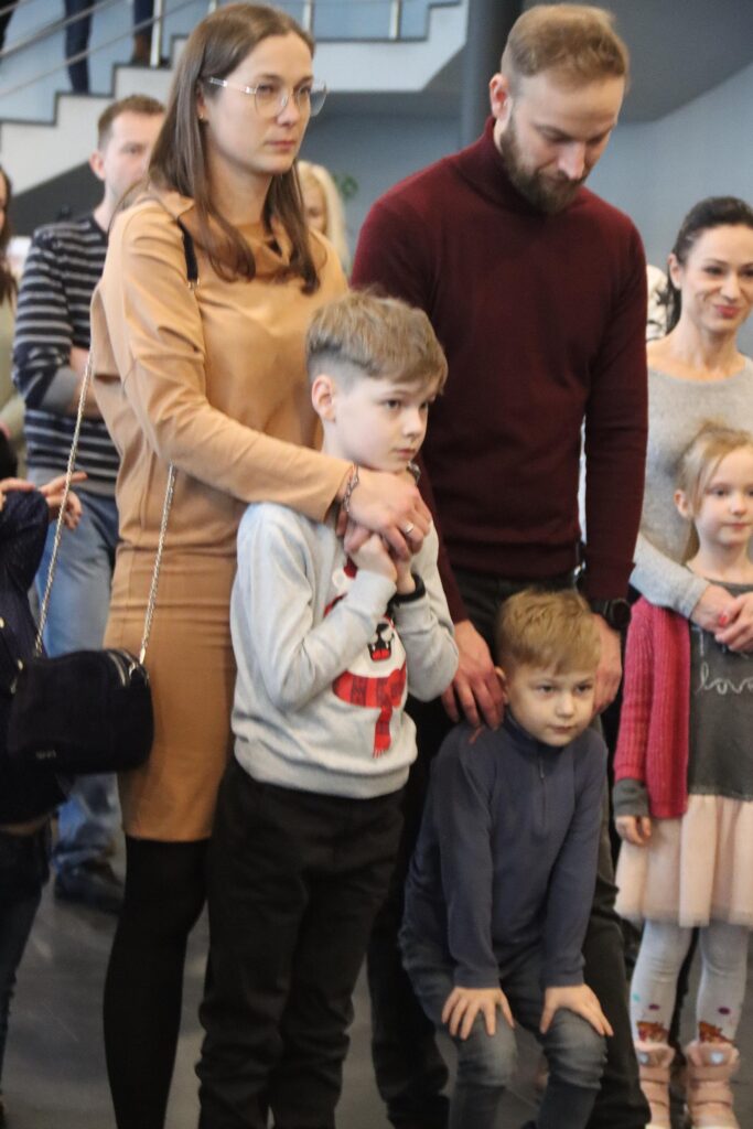 IMG_9366_edytowano-Copy-683x1024 Wernisaż wystawy „Historie świetlne” oraz happening