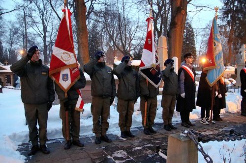 3-copy Obchody 163. rocznicy wybuchu Powstania Styczniowego na Starym Cmentarzu w Tarnowie