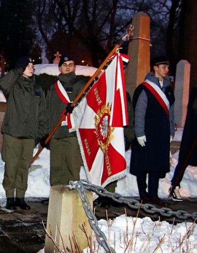 img-0137-edytowanokk-copy Obchody 163. rocznicy wybuchu Powstania Styczniowego na Starym Cmentarzu w Tarnowie