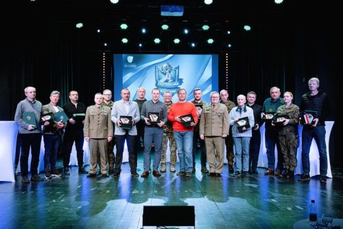 652571731_1302904505221658_2349193466814900952_n Gdy wiedza, praktyka idą w parze są sukcesy- XVI LO w Tarnowie