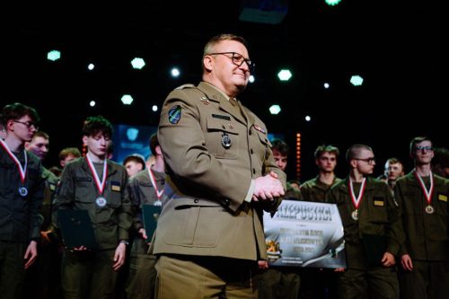 653704926_1302904635221645_5120107050403330372_n Gdy wiedza, praktyka idą w parze są sukcesy- XVI LO w Tarnowie