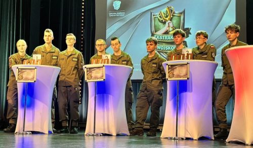 653907413_1302842501894525_5950249641615129185_n Gdy wiedza, praktyka idą w parze są sukcesy- XVI LO w Tarnowie