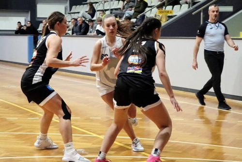 6-copy 2 Liga Kobiet. MKS Pałac Młodzieży Tarnów vs UKS ŻAK Nowy Sącz