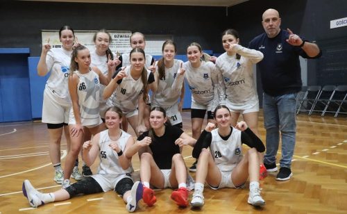 img-0159-edytowano-copy 2 Liga Kobiet. MKS Pałac Młodzieży Tarnów vs UKS ŻAK Nowy Sącz