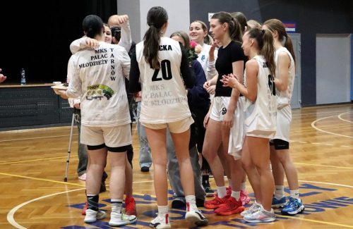 img-0187-edytowano-copy 2 Liga Kobiet. MKS Pałac Młodzieży Tarnów vs UKS ŻAK Nowy Sącz