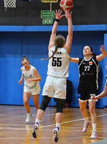 img-4122-edytowano-copy 2 Liga Kobiet. MKS Pałac Młodzieży Tarnów vs UKS ŻAK Nowy Sącz