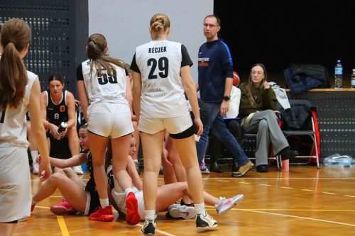 img-4131-edytowano-copy 2 Liga Kobiet. MKS Pałac Młodzieży Tarnów vs UKS ŻAK Nowy Sącz