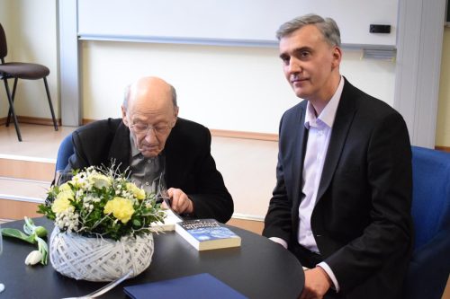 dsc-1553-copy Jubileusz 90. urodzin Księdza Profesora Michała Hellera - Akademia Tarnowska