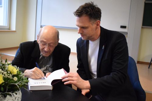 dsc-1619-copy Jubileusz 90. urodzin Księdza Profesora Michała Hellera - Akademia Tarnowska