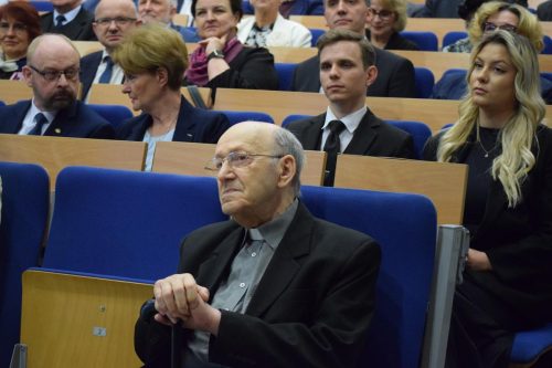 dsc-2260-copy Jubileusz 90. urodzin Księdza Profesora Michała Hellera - Akademia Tarnowska