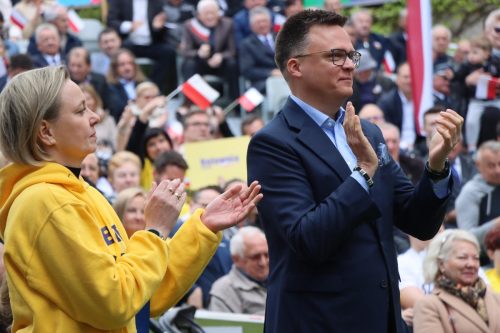 000-copy Spotkajmy się pod jedną flagą – Szymon Hołownia w Tarnowie