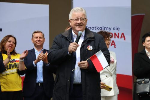 17-copy Spotkajmy się pod jedną flagą – Szymon Hołownia w Tarnowie