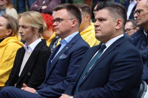 32-copy Spotkajmy się pod jedną flagą – Szymon Hołownia w Tarnowie