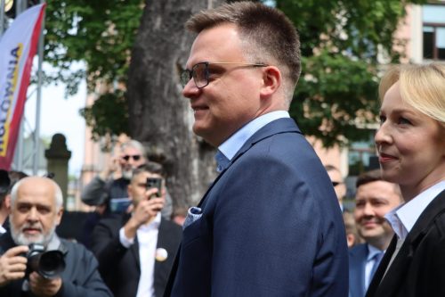 3a-copy Spotkajmy się pod jedną flagą – Szymon Hołownia w Tarnowie