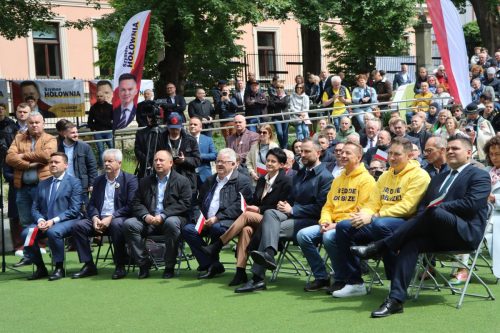 6b-copy Spotkajmy się pod jedną flagą – Szymon Hołownia w Tarnowie