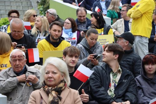 img-2170-copy Spotkajmy się pod jedną flagą – Szymon Hołownia w Tarnowie