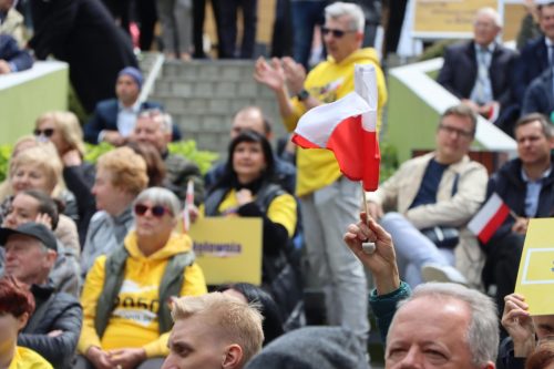 img-2475-copy Spotkajmy się pod jedną flagą – Szymon Hołownia w Tarnowie