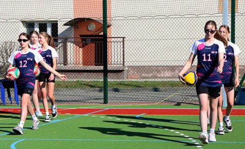 img-8693-edytowano-copy „Nowoczesne boisko dla uczniów – inwestycja w zdrowie, rozwój i bezpieczną przyszłość młodych tarnowian”