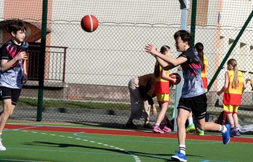 img-8739-edytowano-copy „Nowoczesne boisko dla uczniów – inwestycja w zdrowie, rozwój i bezpieczną przyszłość młodych tarnowian”