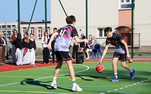 img-8746-edytowano-copy „Nowoczesne boisko dla uczniów – inwestycja w zdrowie, rozwój i bezpieczną przyszłość młodych tarnowian”