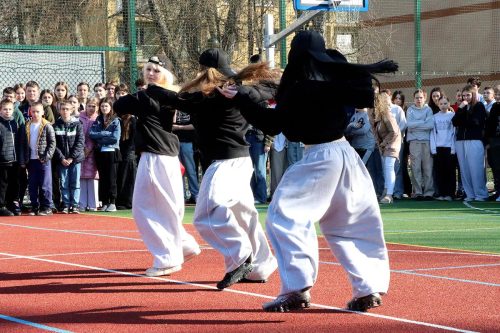 img-8762-edytowano-copy „Nowoczesne boisko dla uczniów – inwestycja w zdrowie, rozwój i bezpieczną przyszłość młodych tarnowian”