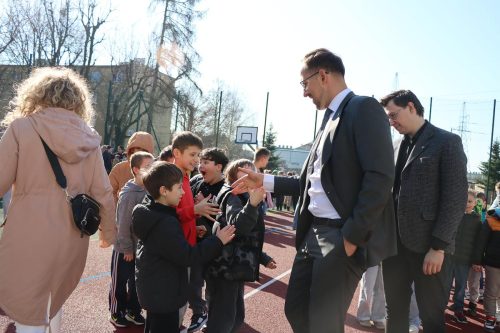 img-8886-edytowano-copy „Nowoczesne boisko dla uczniów – inwestycja w zdrowie, rozwój i bezpieczną przyszłość młodych tarnowian”