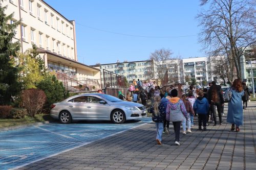 img-8900-copy „Nowoczesne boisko dla uczniów – inwestycja w zdrowie, rozwój i bezpieczną przyszłość młodych tarnowian”