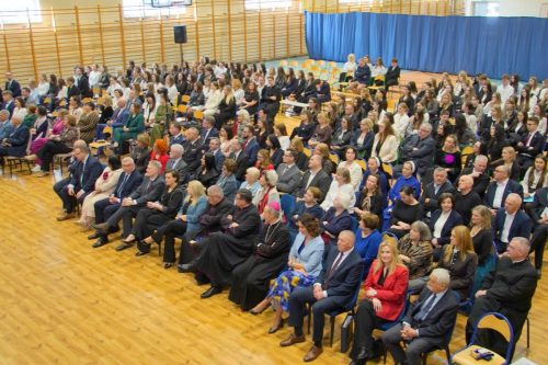 JUB-05-Kopiowanie Szkoła z historią, planem i kierunkiem