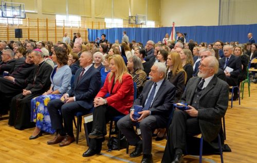 JUB-14-Kopiowanie Szkoła z historią, planem i kierunkiem