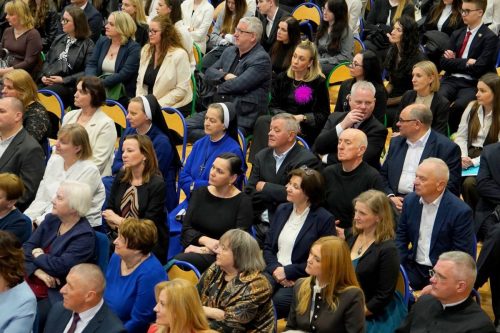 JUB-20-Kopiowanie Szkoła z historią, planem i kierunkiem