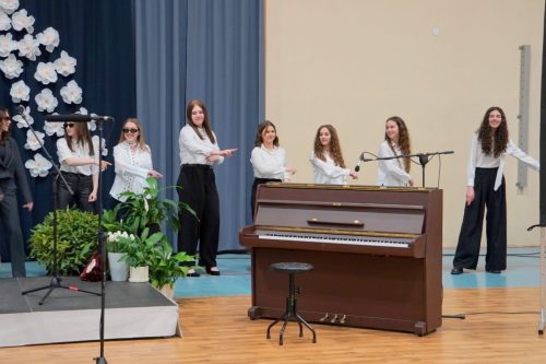 JUB-21-Kopiowanie Szkoła z historią, planem i kierunkiem