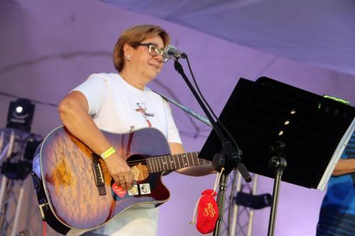 16-copy Zespół The Coton na Starówce