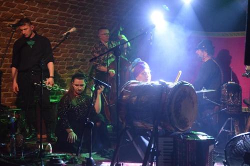 dsc-8506-copy Koncert zespołu "DIKANDA" w Tarnowskim Centrum Kultury