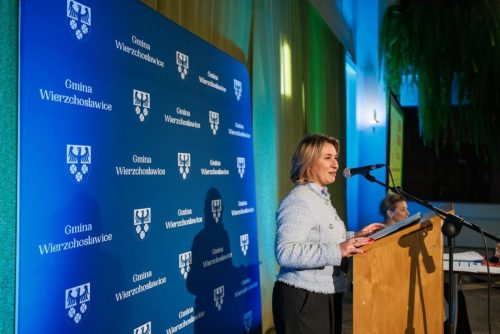 WUM19012026WLD0009_2 Uczniowie z Mikołajowic zwycięzcami IV Ligi Debat Oksfordzkich