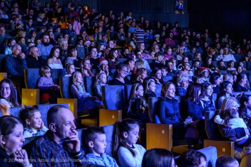 Disney-18 Koncert familijny - "Muzyczny świat Disney`a" w CSM