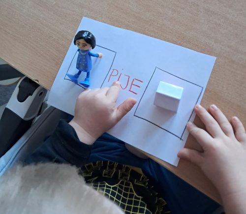 Darmowe-konsultacje-2025-14 „Październik z darmowymi konsultacjami dla rodziców i dzieci w Tarnowie”