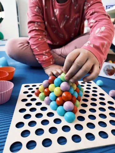 Darmowe-konsultacje-2025-9 „Październik z darmowymi konsultacjami dla rodziców i dzieci w Tarnowie”