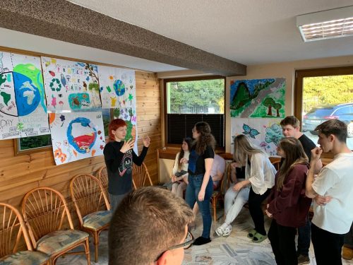 qHQe-b3Q Młodzi dla planety: międzynarodowa wymiana, która zamienia idee w działanie