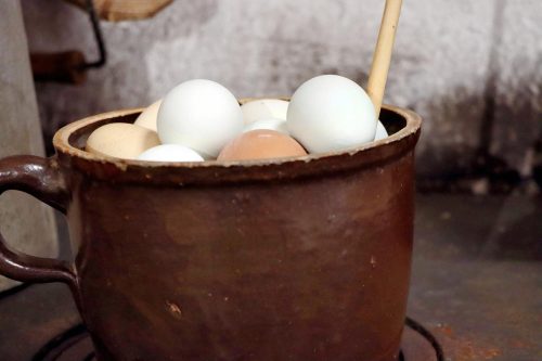 4-edytowano-copy „Wielkanoc zaklęta w tradycji – barwy, które pamiętają pokolenia”