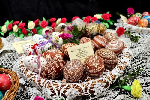 8-edytowano-copy „Wielkanoc zaklęta w tradycji – barwy, które pamiętają pokolenia”