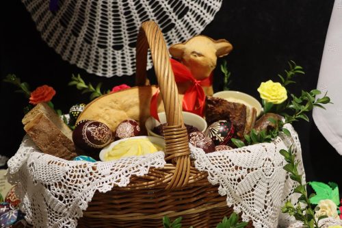 img-0723-edytowano-copy „Wielkanoc zaklęta w tradycji – barwy, które pamiętają pokolenia”