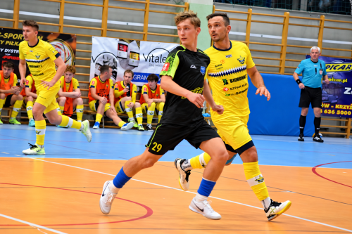 23-copy Zasłużone zwycięstwo Futsal Club Tarnów!