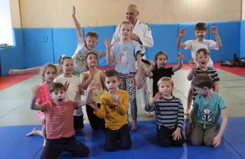 13 Zimowe półkolonie w Pałacu Młodzieży – kreatywne ferie dla dzieci