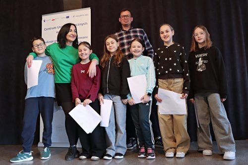 1 Teatr, który rozwija. Warsztaty Teatralne w projekcie „PoMOCNY Tarnów”