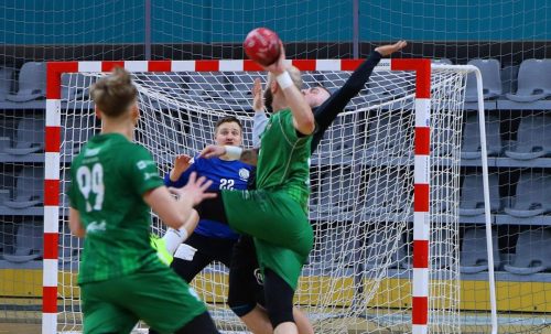 13-copy Spotkanie sparingowe Handball Pałac Tarnów vs AZS AGH Kraków. Wynik 28:35