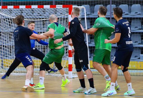 20-copy Spotkanie sparingowe Handball Pałac Tarnów vs AZS AGH Kraków. Wynik 28:35