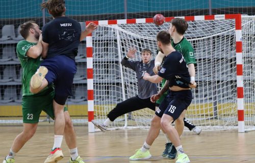 6b-copy Spotkanie sparingowe Handball Pałac Tarnów vs AZS AGH Kraków. Wynik 28:35